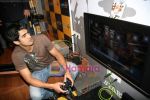 Vijendra Singh at Milestone_s Game 4 You  - new game store launch in Mega Mall on 24th Feb 2010 (5).JPG